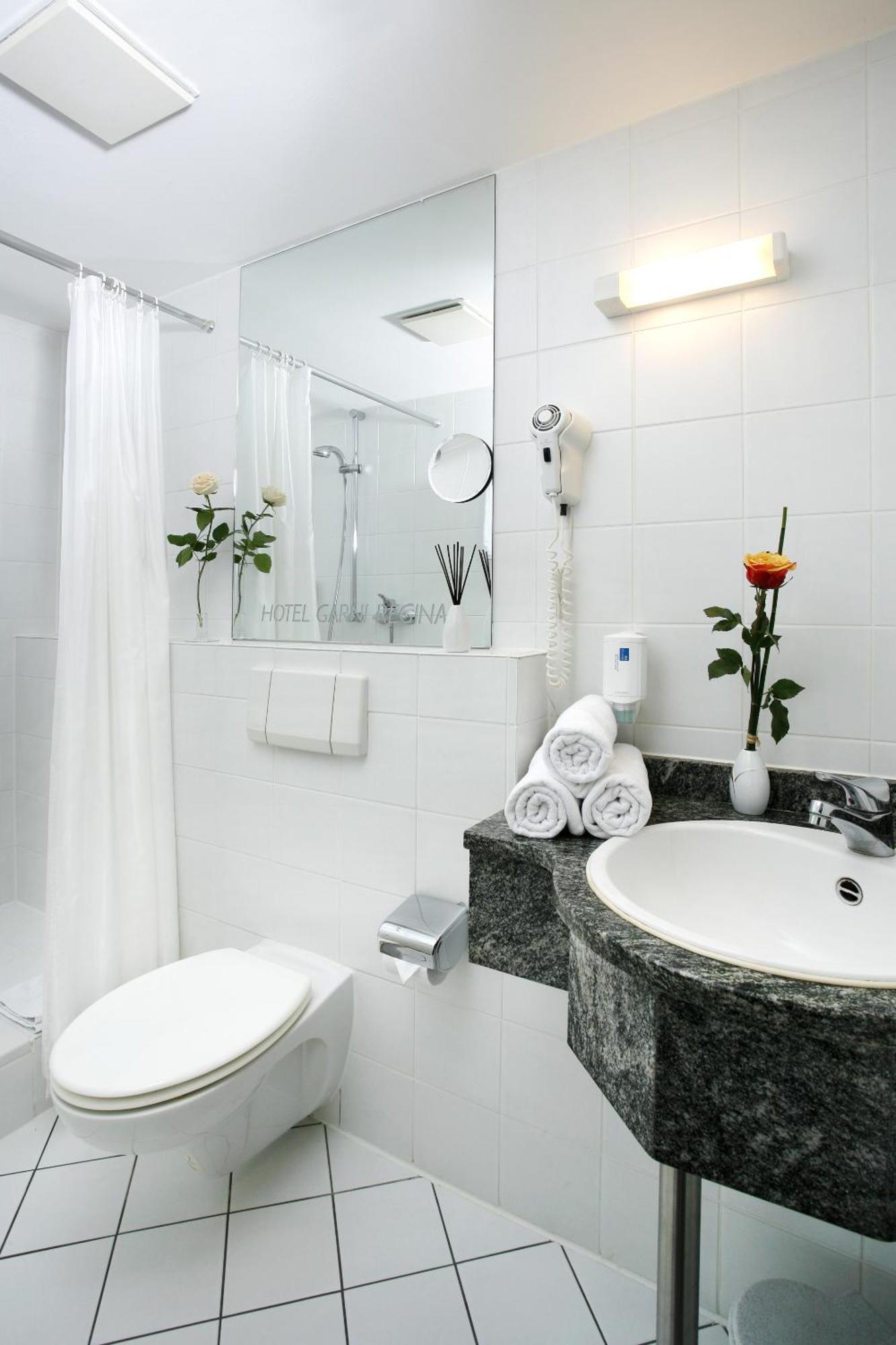 Hotel Regina -Garni Koeln Εξωτερικό φωτογραφία